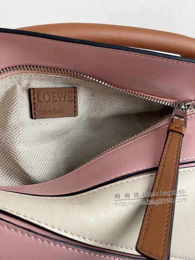 LOEWE包包 羅意威Low Puzzle拼接手提斜挎包 10172  tcl1030